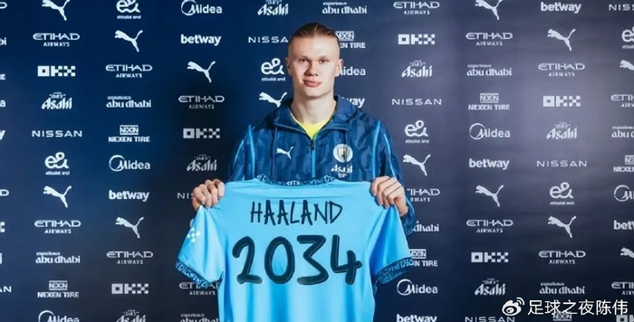 旗下球队乌拉圭第四级别联赛夺冠并升级，梅西、苏牙晒图祝贺