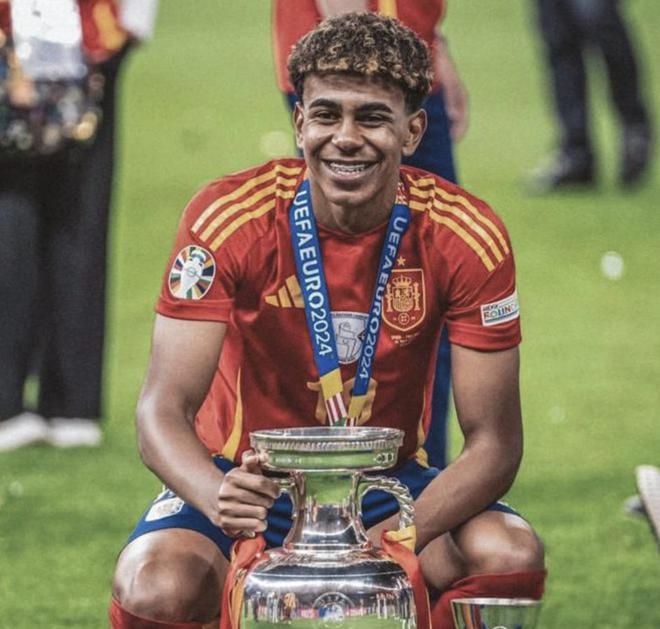 尽管各种信息指出拜仁不会买断雅克松，但其本人也无...