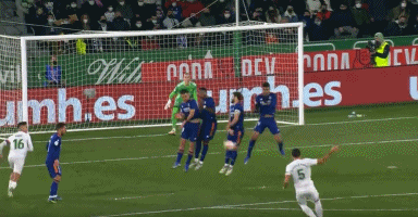 TA：阿森纳本赛季后防阵容深厚，加布里埃尔受伤无需恐慌