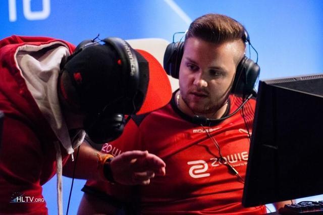 球队采取 球队采取