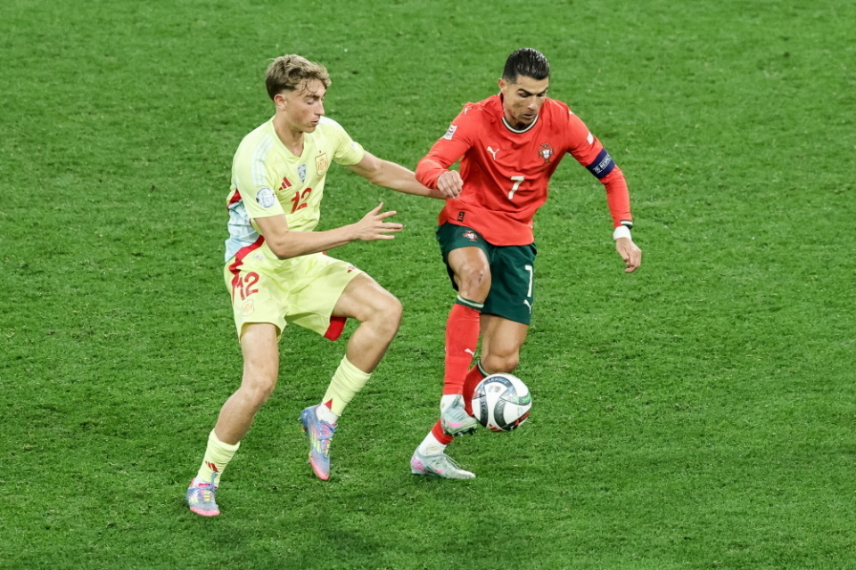 合上做得更 合上做得更